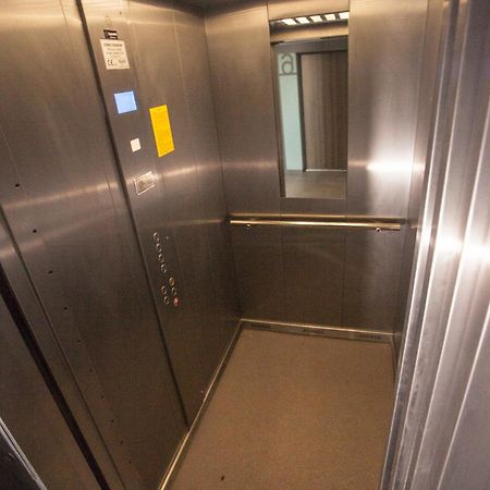 Apartament W Cieplicach Perfekt Jelenia Gora Dış mekan fotoğraf