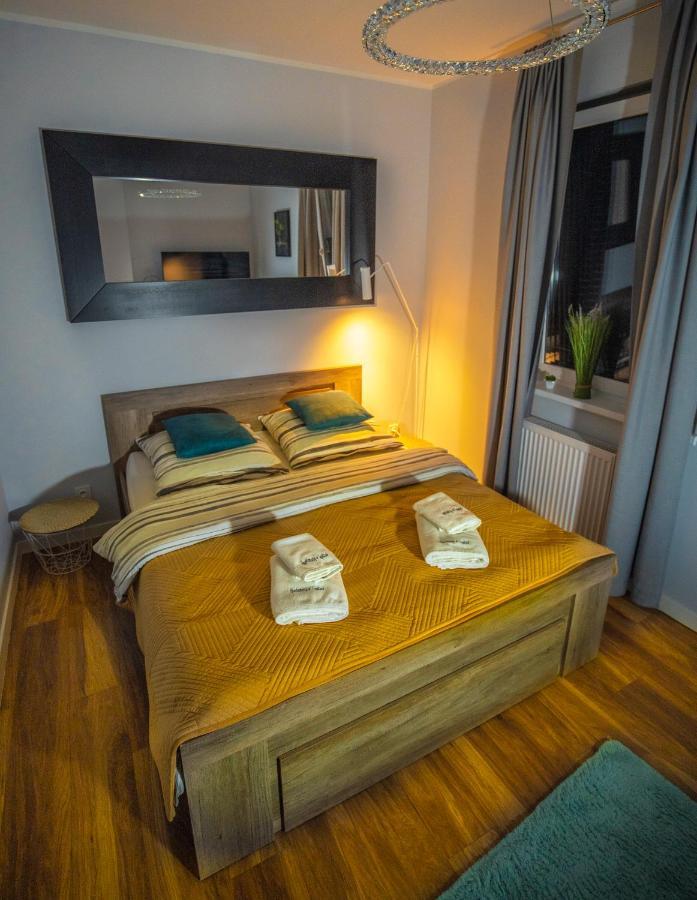 Apartament W Cieplicach Perfekt Jelenia Gora Dış mekan fotoğraf