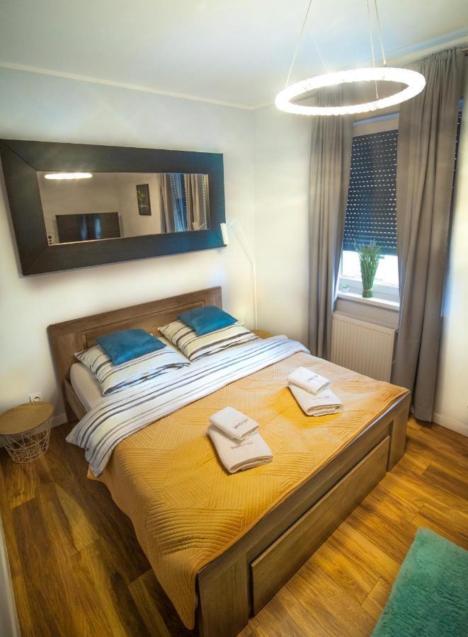 Apartament W Cieplicach Perfekt Jelenia Gora Dış mekan fotoğraf