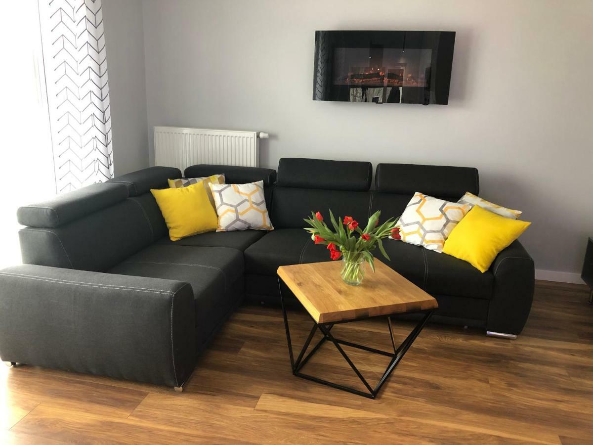 Apartament W Cieplicach Perfekt Jelenia Gora Dış mekan fotoğraf